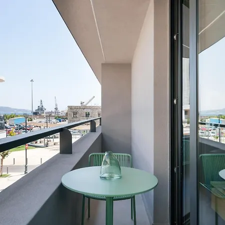 Plaza Collection * Souda